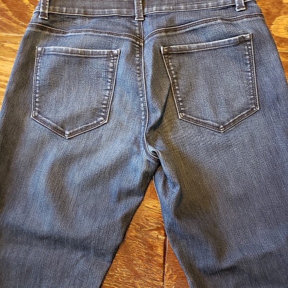 Ann Taylor jeans - Picture 4 of 6